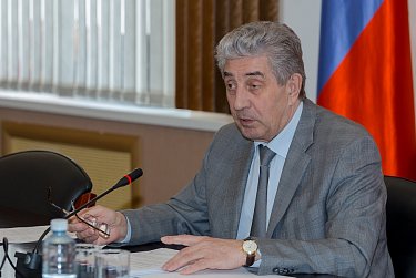 Парламент приступает к подготовке заседания